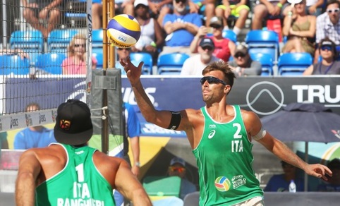 Beach Volley: Long Beach, Ranghieri-Caminati giocheranno per il bronzo