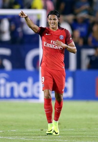 Ligue 1, Cavani "mata" il Bordeaux: il Psg vince 3-0