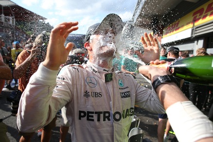 F1 Mercedes, Rosberg: «Weekend perfetto, ora a Monza»