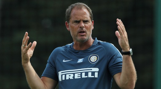 De Boer striglia l'Inter. Che grinta ad Appiano Gentile!