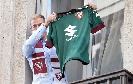 Calciomercato Torino, Hart si affaccia dalla sede del club