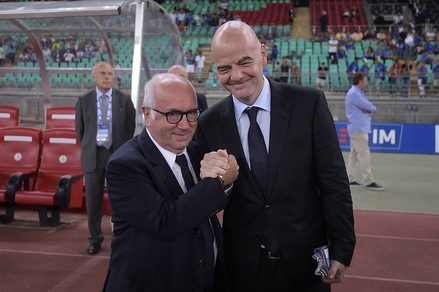 Italia-Francia, i vertici del calcio sugli spalti