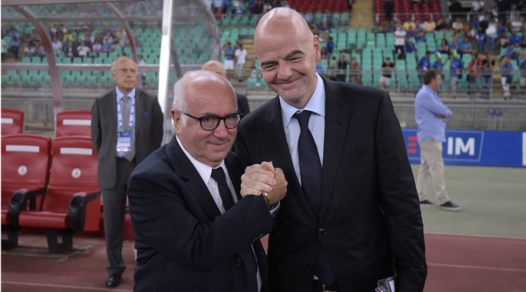 Italia-Francia, i vertici del calcio sugli spalti