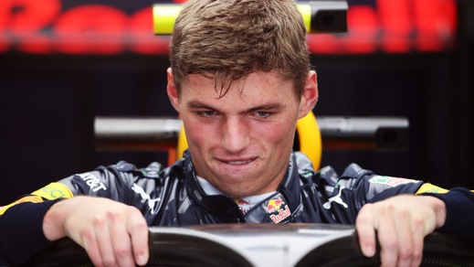 F1, Verstappen: «Non cambio il mio stile di guida»