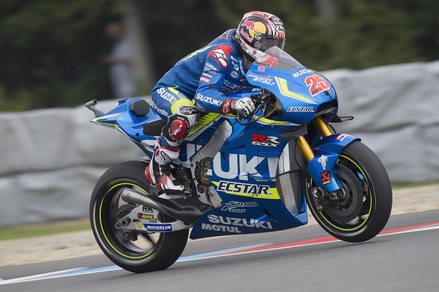 MotoGp Silverstone: Viñales al comando, Rossi quarto