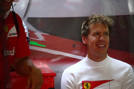 F1 Ferrari, Vettel: «E' solo venerdì ma siamo veloci»
