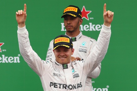 F1, colpo Rosberg: ora il titolo è a 3,50