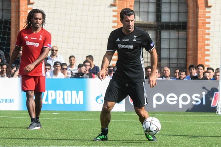 Calciomercato, Figo: «CR7 Barcellona? Tutto può succedere»