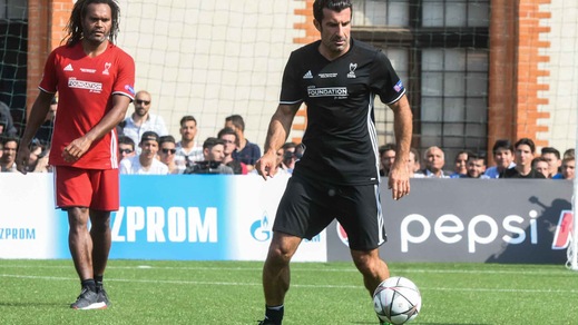 Calciomercato, Figo: «CR7 Barcellona? Tutto può succedere»