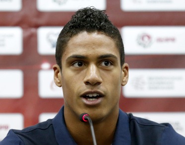 Calciomercato, Varane: «Mourinho mi voleva allo United, difficile dirgli no»