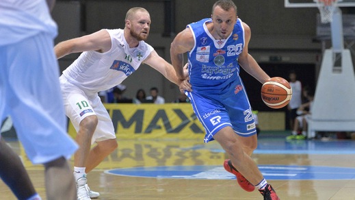 Basket Serie A, Savanovic stende Avellino