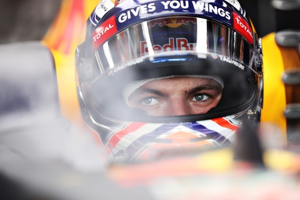 F1 Red Bull, Verstappen: «Dallo psichiatra? Lauda mi accompagni»