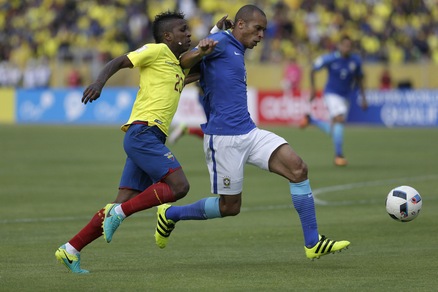 Serie A, Miranda: «Inter, non puoi perdere tempo»