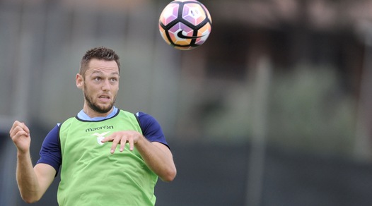 Lazio, De Vrij: «Siamo cresciuti, l'obiettivo è l'Europa»