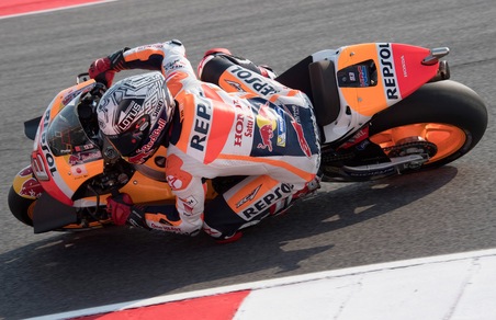 MotoGp, Misano: Marquez davanti nelle terze libere, Rossi 8°