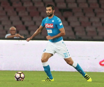 Serie A Napoli, senza Albiol contro il Crotone