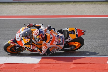 MotoGp: Pedrosa scatenato a Misano, vince davanti a Rossi