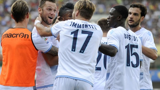 Serie A, Chievo-Lazio 1-1: prima Gamberini, poi il pareggio di De Vrij