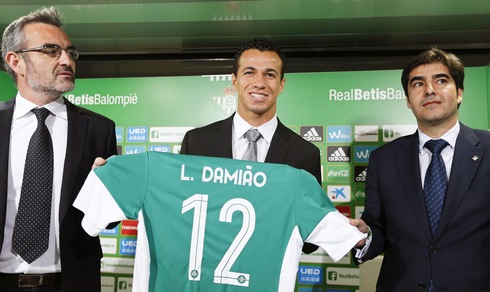 Calciomercato: «Macia nuovo direttore sportivo del Leicester»