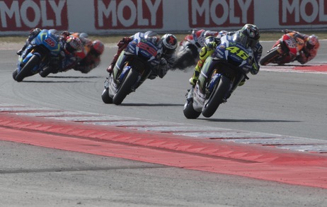 MotoGp, Grand Prix Commission conferma: ali vietate nel 2017