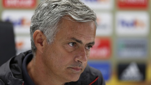 Manchester United, Mourinho: «Rooney non giocherà»