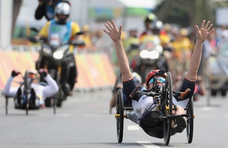 Paralimpiadi: Cecchetto oro nella Road race H2