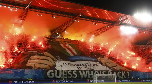 Intemperanze e razzismo: l'Uefa apre un procedimento su Legia-Dortmund