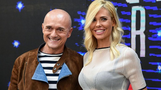 Ilary Blasi e Alfonso Signorini presentano il Grande Fratello Vip
