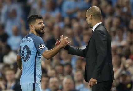 Manchester City, Guardiola: «Aguero rinnoverà»