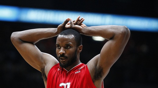 Basket Serie A, Lawal piega Legnano