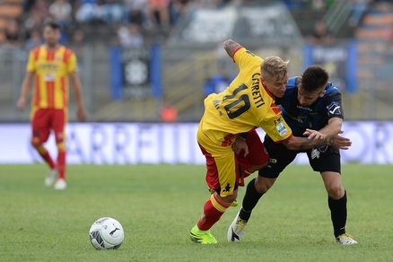 Serie B: Latina-Benevento 1-1; Perugia-Ternana 1-1; Trapani-Ascoli 1-1