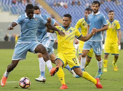 Serie A Lazio, i convocati per il Napoli: c'è Bastos