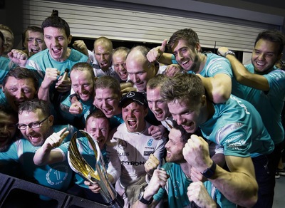 F1 Singapore: trionfa Rosberg, Raikkonen 4°. Vettel, che rimonta!