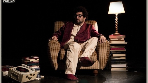 Luca Avagliano e il suo “Niente Panico” al Teatro Argot