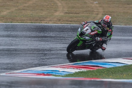 Sbk, Magny Cours: riscatto Rea a quota 2,10