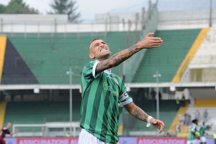 Serie B Avellino, per Castaldo frattura alle costole