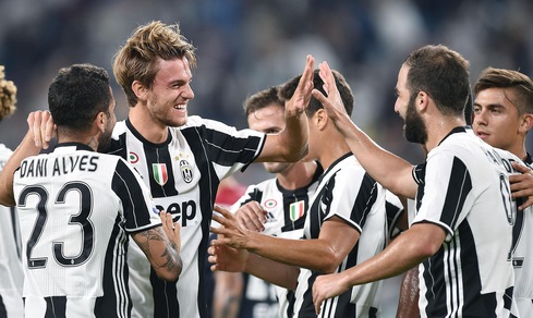 Serie A, Juventus-Cagliari 4-0: bianconeri di nuovo primi