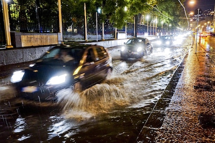 Roma, ecco il tombino intelligente che previene gli allagamenti