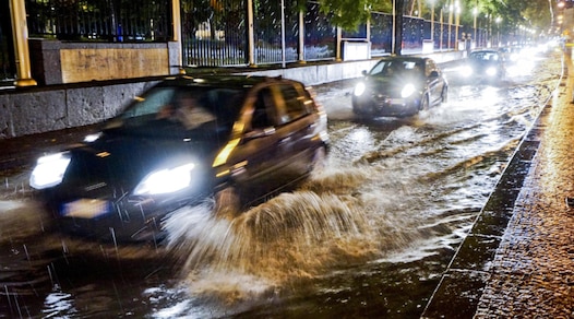 Roma, ecco il tombino intelligente che previene gli allagamenti