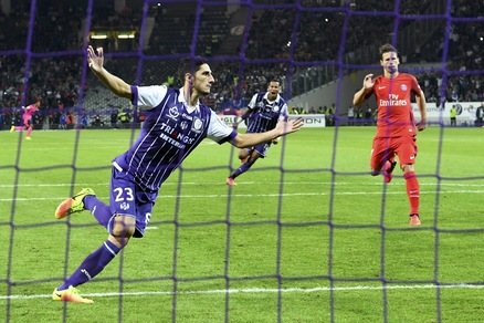 Tolosa-Psg 2-0: Bodiger e Durmaz stendono Emery