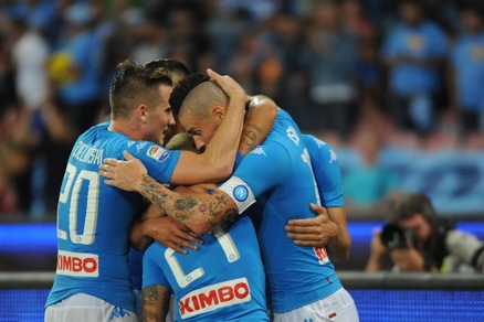 Serie A, Napoli-Chievo 2-0. Si sblocca Gabbiadini, Hamsik fa cento