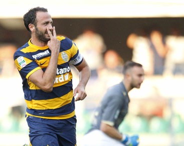 Serie B, Verona-Frosinone 2-0: doppietta Pazzini