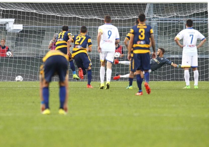 La Serie B in diretta, probabili formazioni e tempo reale alle 15