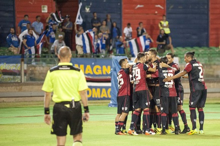 Serie A, Cagliari-Sampdoria 2-1: Joao Pedro e Melchiorri show, ma che papera di Viviano