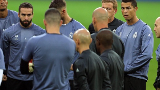 Real Madrid: Cristiano Ronaldo, sms a Perez: «Così non va»