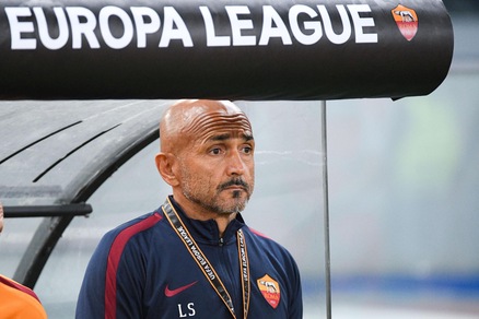 Europa League, Spalletti: «Bella Roma dopo festa di Totti. Ora doppi allenamenti»