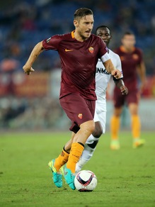 Roma: Totti, serata magica. Top 11 Uefa e pioggia di elogi