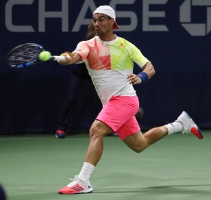 Tennis, Atp Shenzhen: Fognini in finale nel doppio