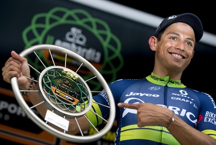 Ciclismo: Chaves vince il Lombardia, secondo Rosa