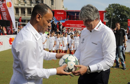 Cafu a Belgrado per il Champions Trophy